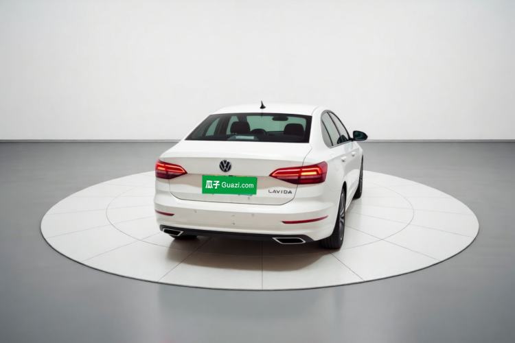 Used Volkswagen Lavida 2021 1.5L Automatic Comfort Edition Exterior 4