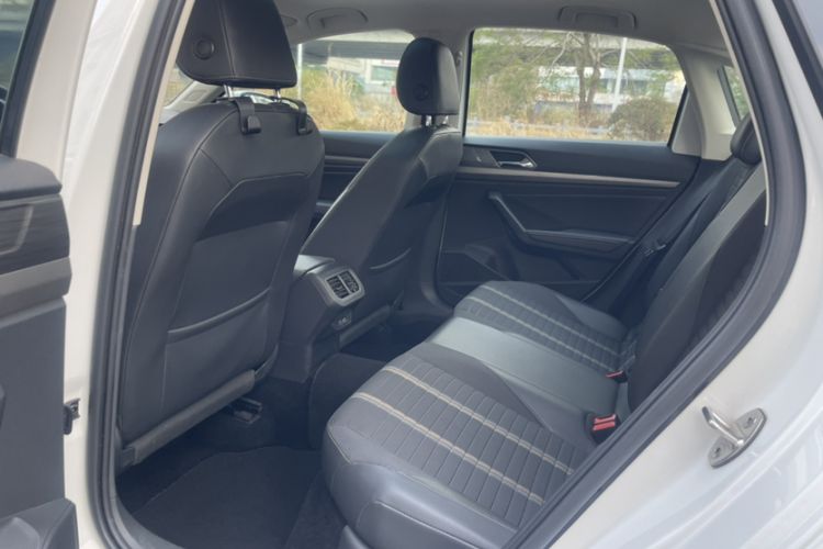 Used Volkswagen Lavida 2021 1.5L Automatic Vision Edition Exterior 4