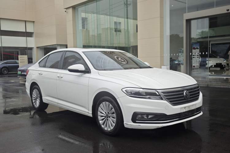 Used Volkswagen Lavida 2021 1.5L Automatic Vision Edition Exterior 4