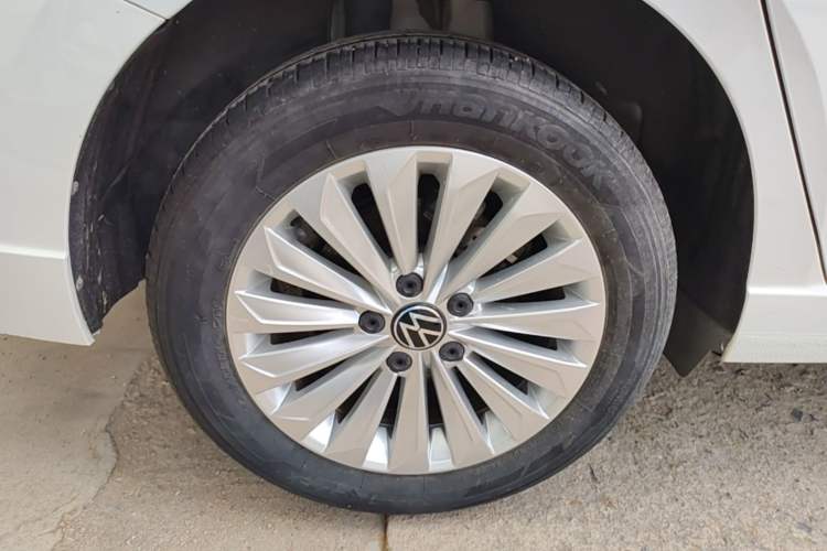Used Volkswagen Lavida 2021 280TSI DSG Comfort Edition Exterior 5