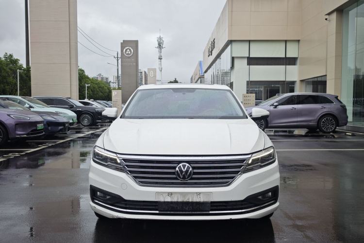 Used Volkswagen Lavida 2021 1.5L Automatic Vision Edition Exterior 5
