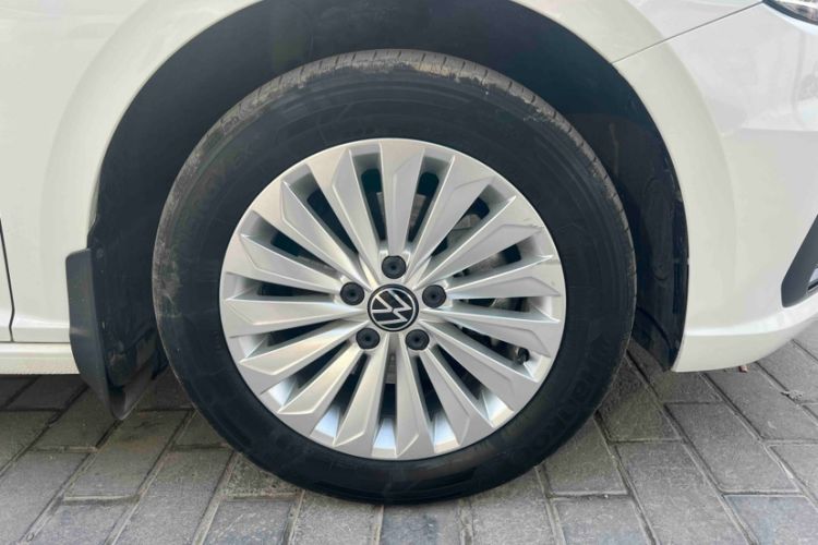 Used Volkswagen Lavida 2021 280TSI DSG Comfort Edition Exterior 6