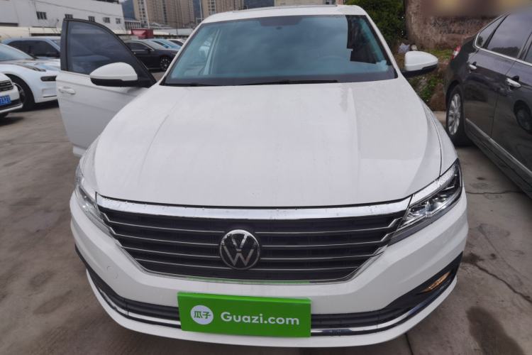 Used Volkswagen Lavida 2021 1.5L Automatic Comfort Edition Front