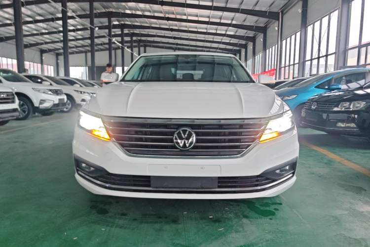 Used Volkswagen Lavida 2021 1.5L Automatic Comfort Edition Front