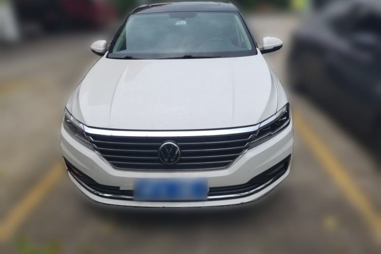 Used Volkswagen Lavida 2021 1.5L Automatic Comfort Edition Front
