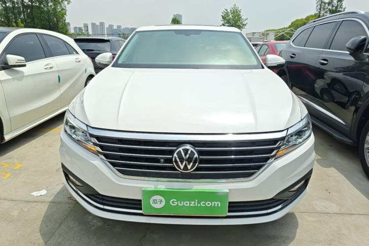 Used Volkswagen Lavida 2021 1.5L Automatic Comfort Edition Front