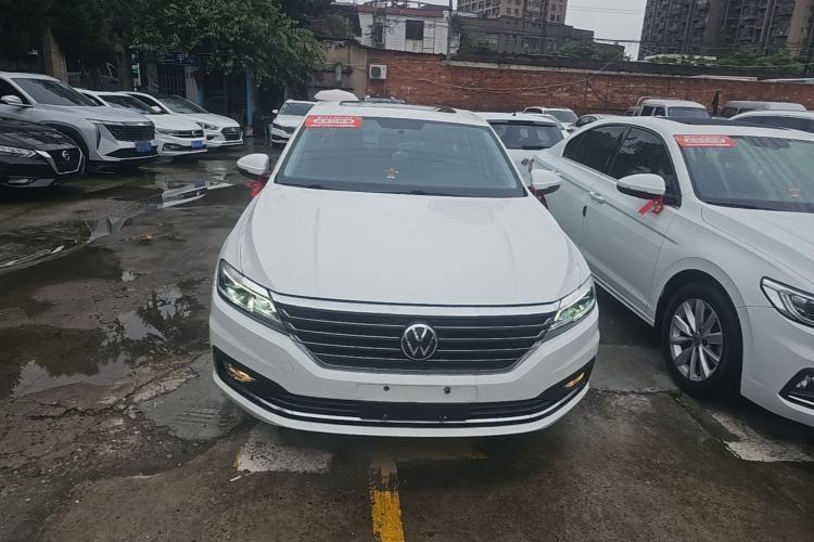 Used Volkswagen Lavida 2021 1.5L Automatic Comfort Edition Front