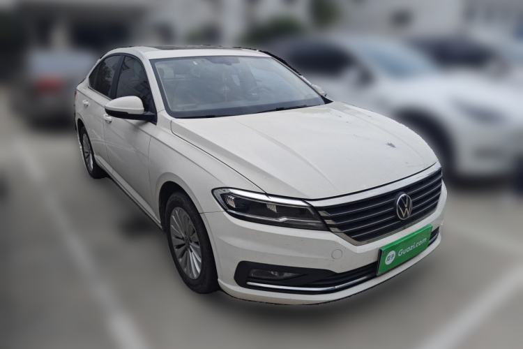 Used Volkswagen Lavida 2021 1.5L Automatic Comfort Edition Front Right 45 Deg