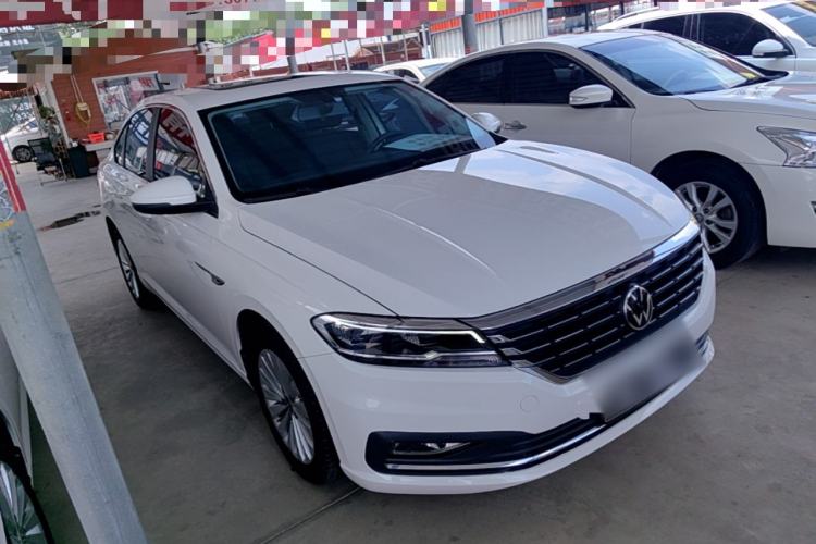 Used Volkswagen Lavida 2021 1.5L Automatic Comfort Edition Front Right 45 Deg