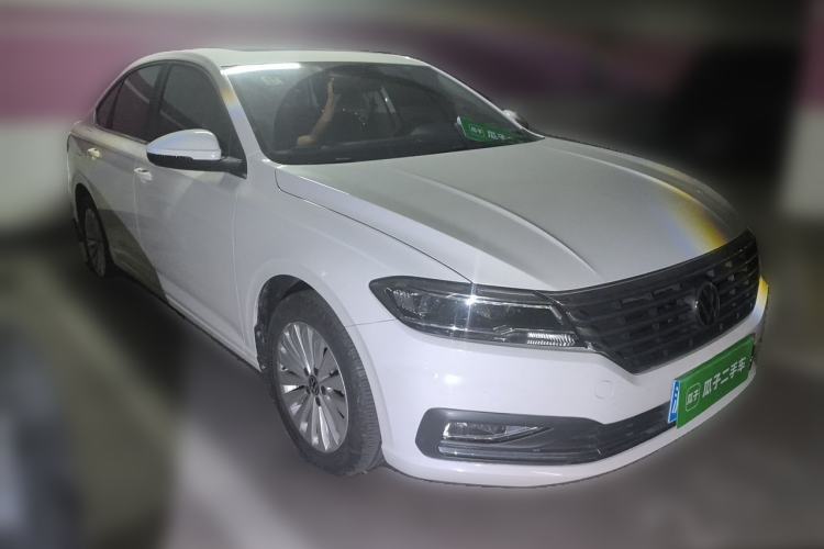 Used Volkswagen Lavida 2021 1.5L Automatic Comfort Edition Front Right 45 Deg