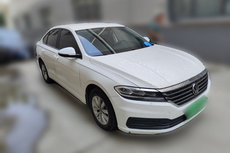 Used Volkswagen Lavida 2021 1.5L Automatic Fashion Edition Front Right 45 Deg