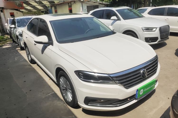 Used Volkswagen Lavida 2021 280TSI DSG Comfort Edition Front Right 45 Deg