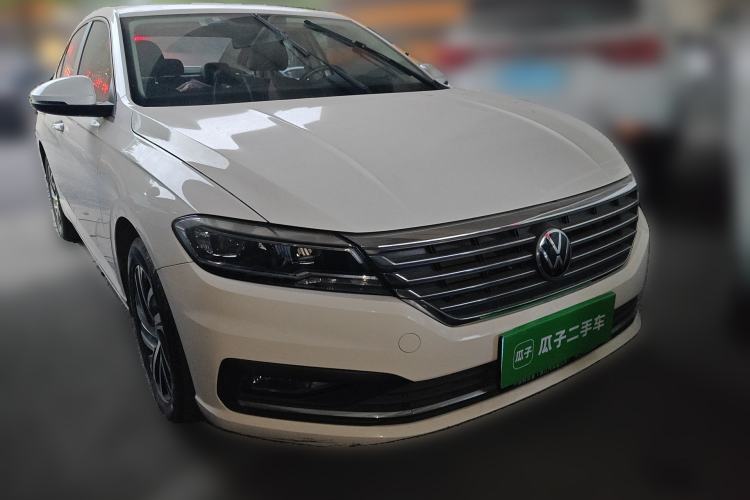 Used Volkswagen Lavida 2021 1.5L Automatic Vision Edition Front Right 45 Deg