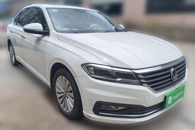 Used Volkswagen Lavida 2021 1.5L Automatic Vision Edition Front Right 45 Deg