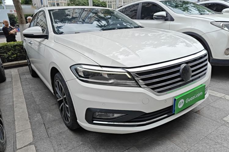 Used Volkswagen Lavida 2021 280TSI DSG Luxury Edition Front Right 45 Deg