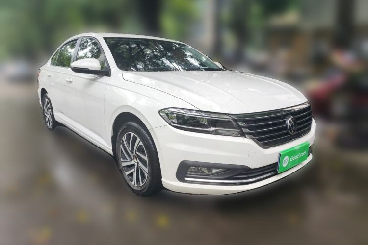 Used Volkswagen Lavida 2021 1.5L Automatic Comfort Edition Front Right 45 Deg