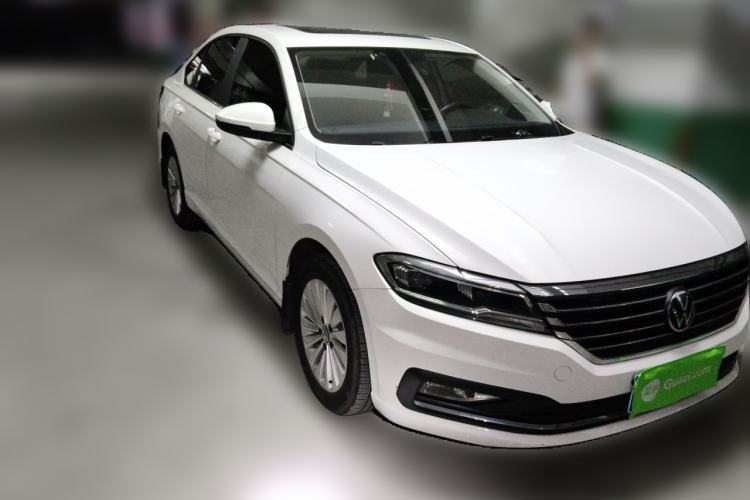 Used Volkswagen Lavida 2021 1.5L Automatic Comfort Edition Front Right 45 Deg