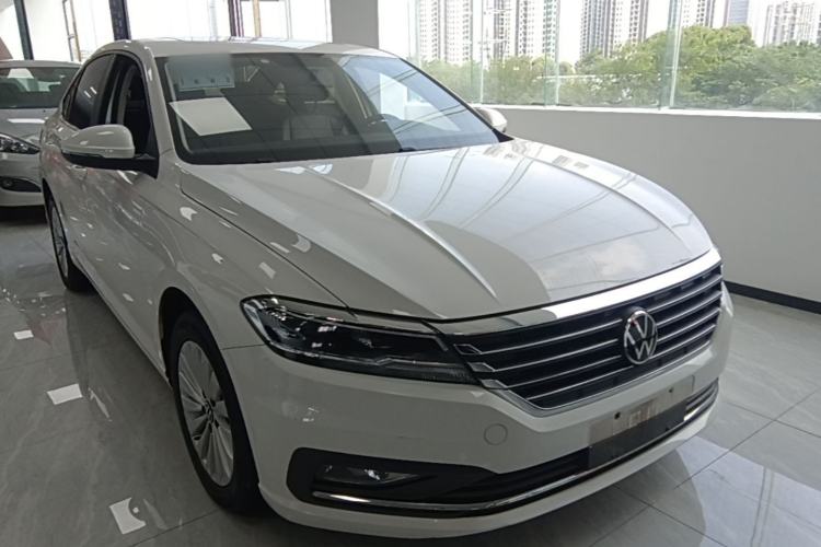 Used Volkswagen Lavida 2021 1.5L Automatic Comfort Edition Front Right 45 Deg
