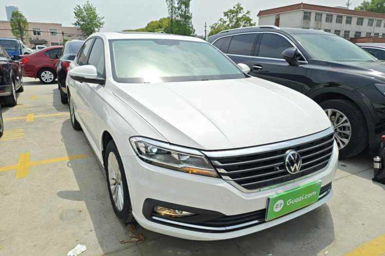 Used Volkswagen Lavida 2021 1.5L Automatic Comfort Edition Front Right 45 Deg