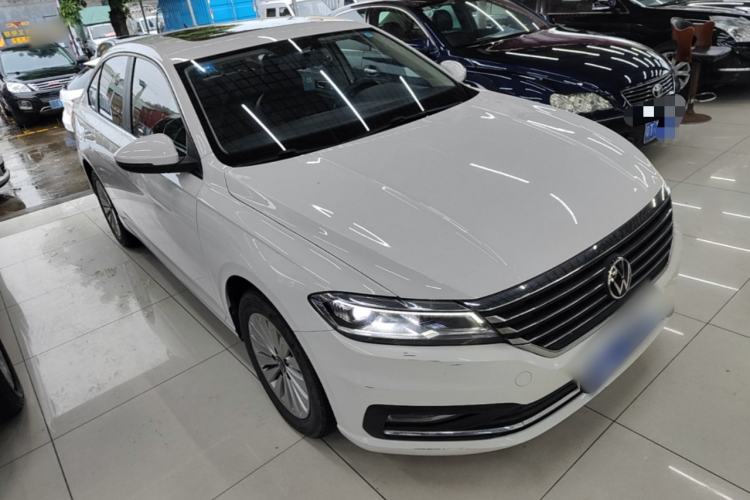 Used Volkswagen Lavida 2021 1.5L Automatic Comfort Edition Front Right 45 Deg