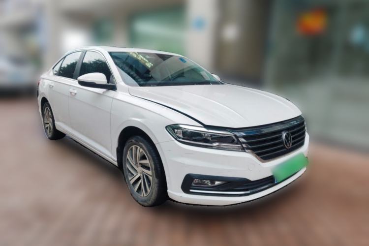 Used Volkswagen Lavida 2021 1.5L Automatic Vision Edition Front Right 45 Deg