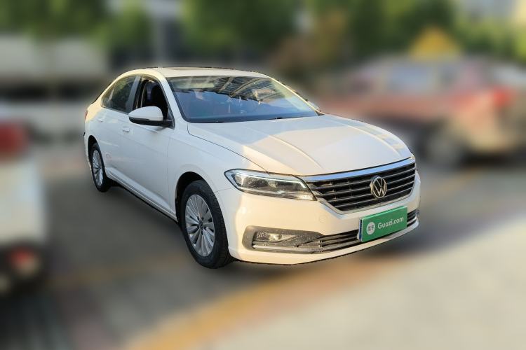 Used Volkswagen Lavida 2021 1.5L Automatic Comfort Edition Front Right 45 Deg