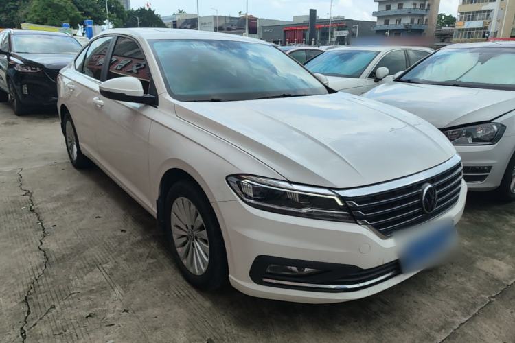Used Volkswagen Lavida 2021 280TSI DSG Comfort Edition Front Right 45 Deg