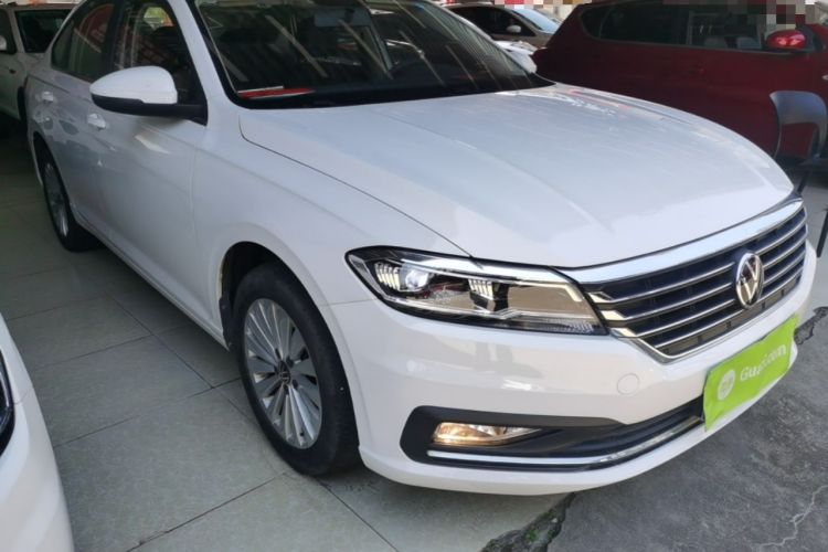 Used Volkswagen Lavida 2021 280TSI DSG Comfort Edition Front Right 45 Deg