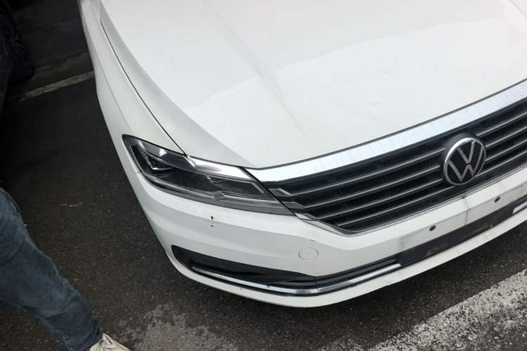 Used Volkswagen Lavida 2021 280TSI DSG Comfort Edition Front Right 45 Deg
