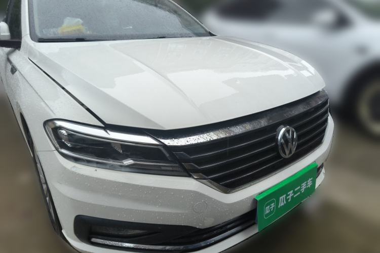 Used Volkswagen Lavida 2021 280TSI DSG Comfort Edition Front Right 45 Deg