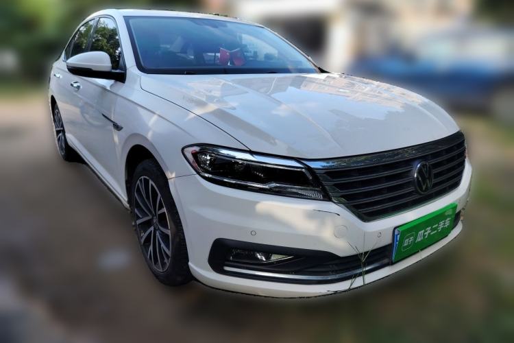 Used Volkswagen Lavida 2021 280TSI DSG Luxury Edition Front Right 45 Deg