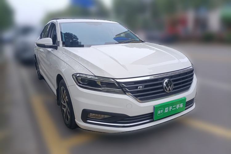 Used Volkswagen Lavida 2021 1.5L Automatic Comfort Edition Front Right 45 Deg