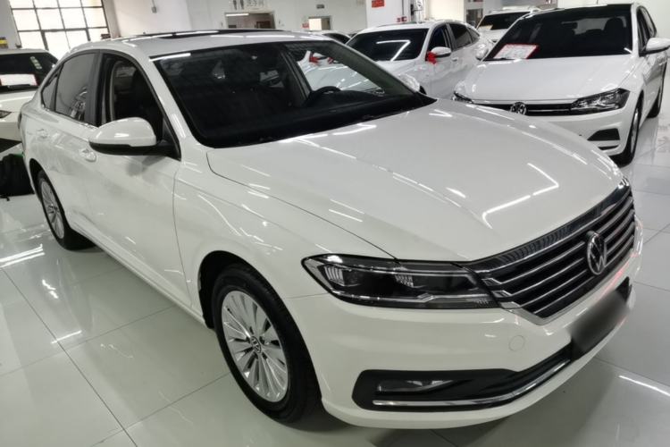 Used Volkswagen Lavida 2021 280TSI DSG Comfort Edition Front Right 45 Deg