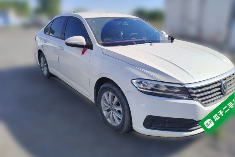Used Volkswagen Lavida 2021 1.5L Automatic Fashion Edition Front Right 45 Deg