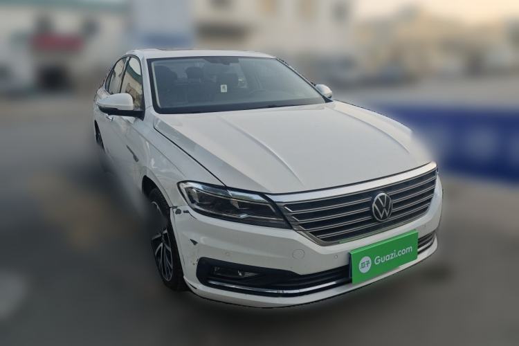 Used Volkswagen Lavida 2021 280TSI DSG Luxury Edition Front Right 45 Deg