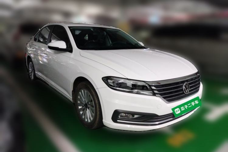 Used Volkswagen Lavida 2021 1.5L Automatic Comfort Edition Front Right 45 Deg