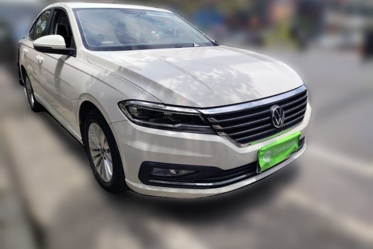 Used Volkswagen Lavida 2021 1.5L Automatic Comfort Edition Front Right 45 Deg