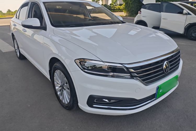 Used Volkswagen Lavida 2021 1.5L Automatic Vision Edition Front Right 45 Deg