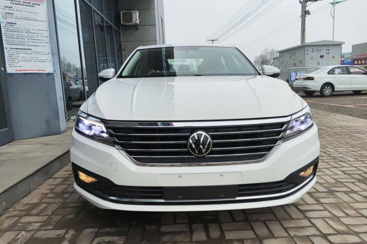 Used Volkswagen Lavida 2021 1.5L Automatic Comfort Edition Front