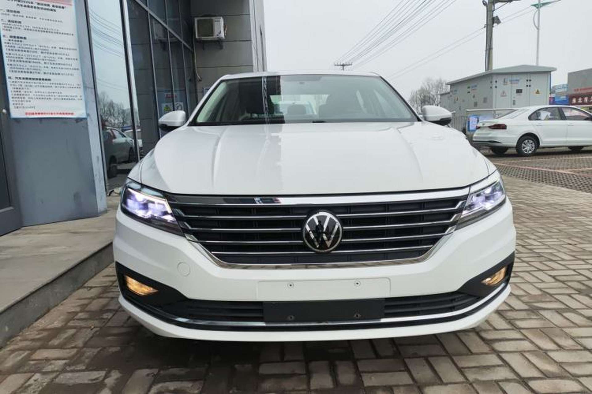 Used Volkswagen Lavida 2021 1.5L Automatic Comfort Edition Front