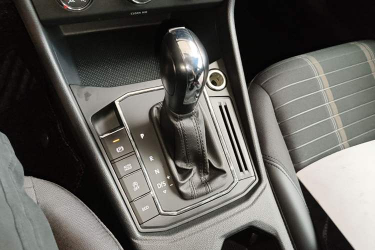 Used Volkswagen Lavida 2021 280TSI DSG Comfort Edition Gear Lever