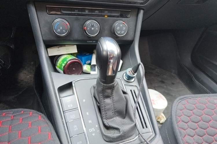 Used Volkswagen Lavida 2021 280TSI DSG Comfort Edition Gear Lever