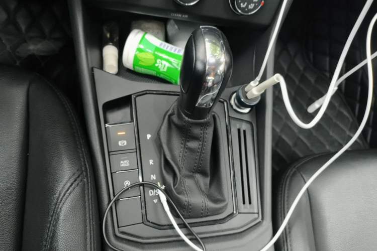 Used Volkswagen Lavida 2021 1.5L Automatic Fashion Edition Gear Lever