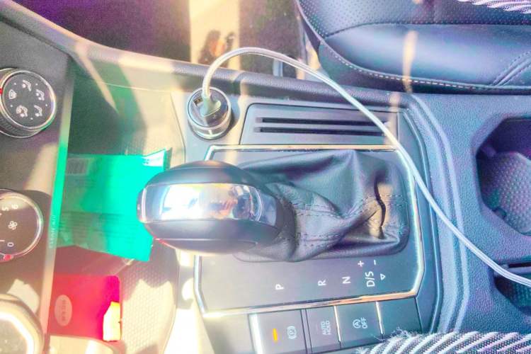 Used Volkswagen Lavida 2021 1.5L Automatic Vision Edition Gear Lever