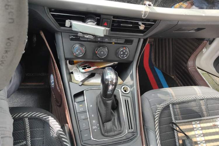 Used Volkswagen Lavida 2021 280TSI DSG Comfort Edition Gear Lever