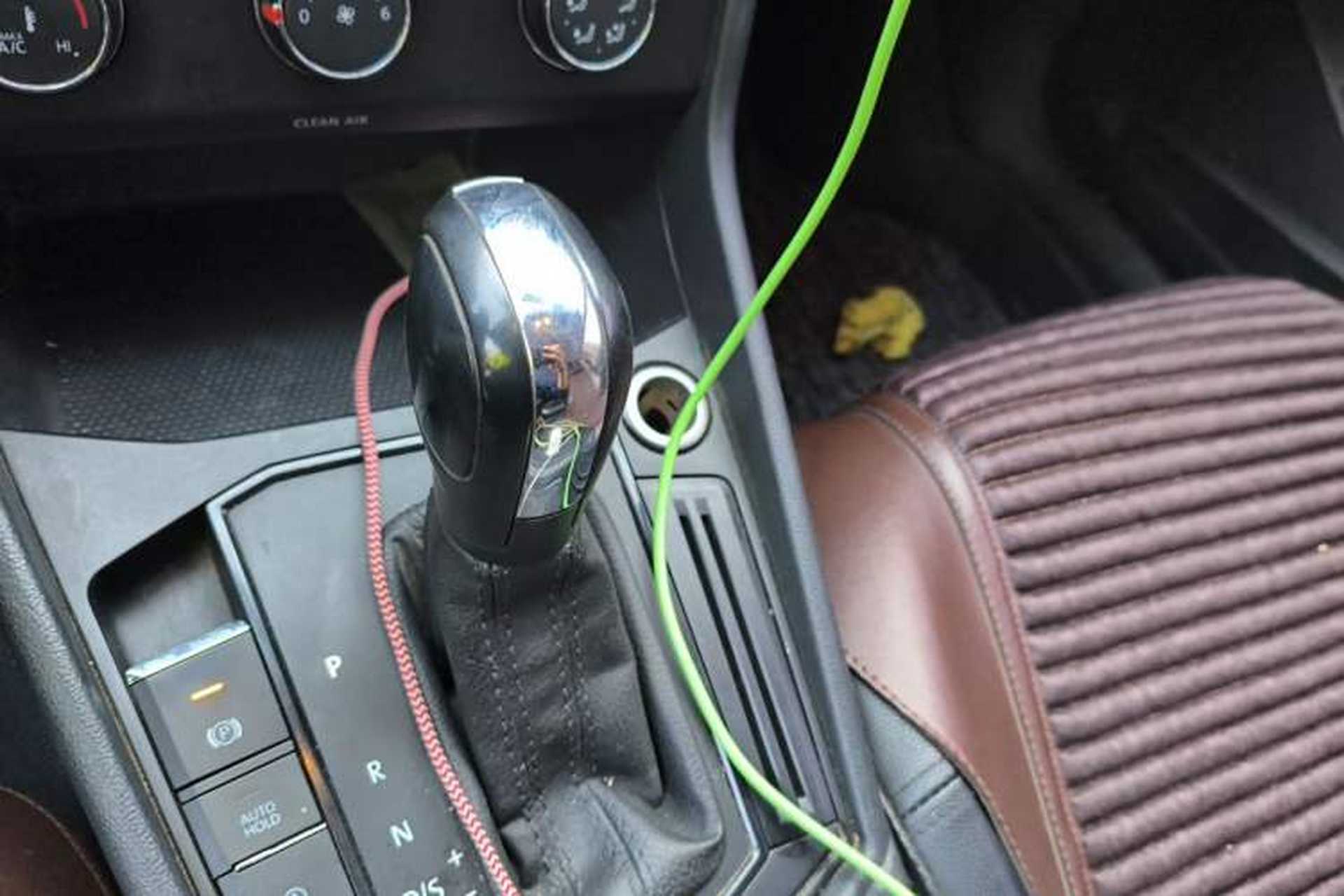 Used Volkswagen Lavida 2021 1.5L Automatic Fashion Edition Gear Lever