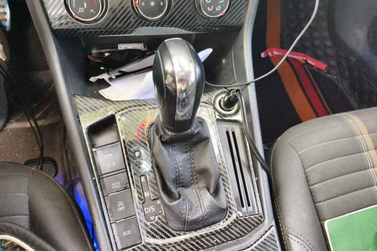Used Volkswagen Lavida 2021 280TSI DSG Comfort Edition Gear Lever