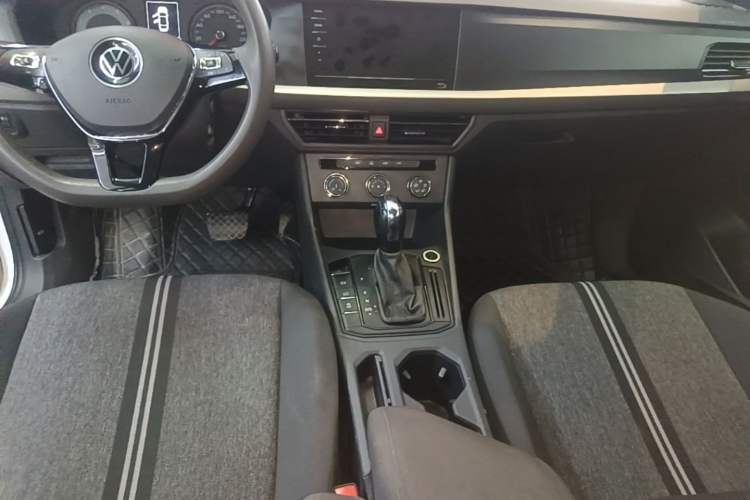 Used Volkswagen Lavida 2021 1.5L Automatic Fashion Edition Gear Lever