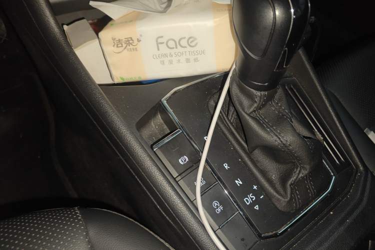 Used Volkswagen Lavida 2021 1.5L Automatic Comfort Edition Gear Lever