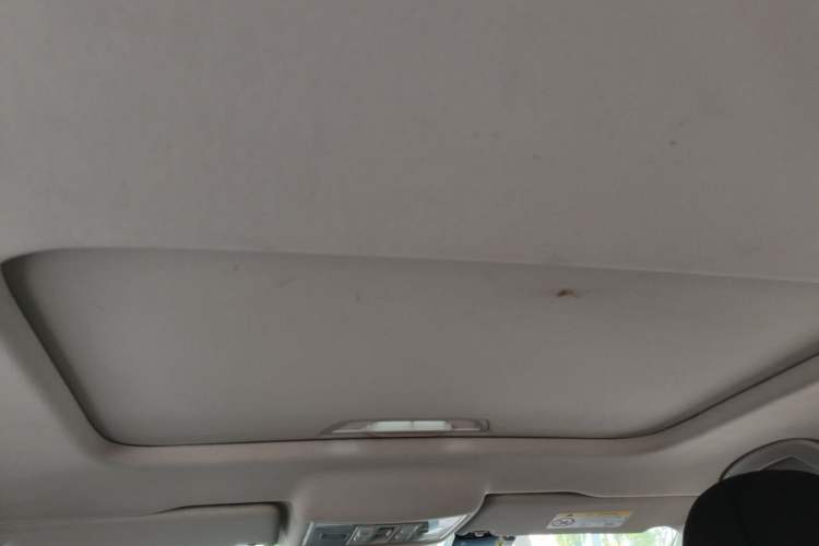 Used Volkswagen Lavida 2021 1.5L Automatic Comfort Edition Headliner